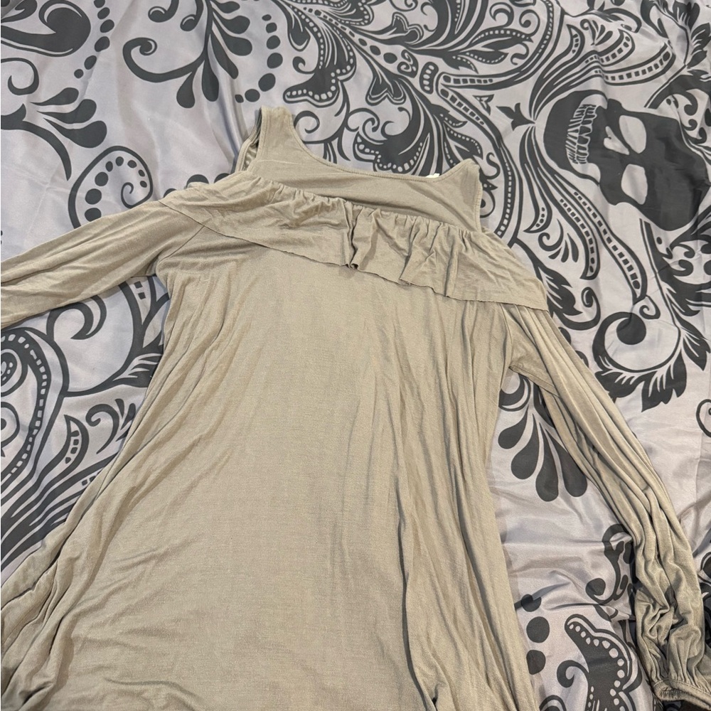 Grey peek a boo Shoulder Long Sleeve dress top